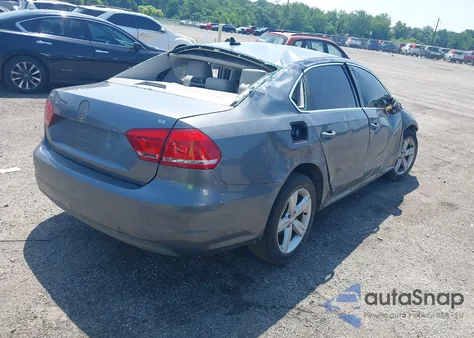 2013 Volkswagen Passat 2.5L Se из США, поврежденный, VIN 1VWBP7A34DC105406